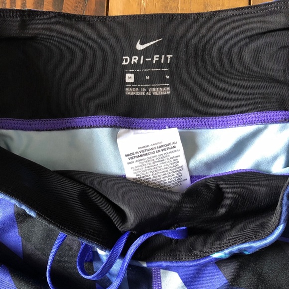 Nike Training Leggings - Picture 4 of 5